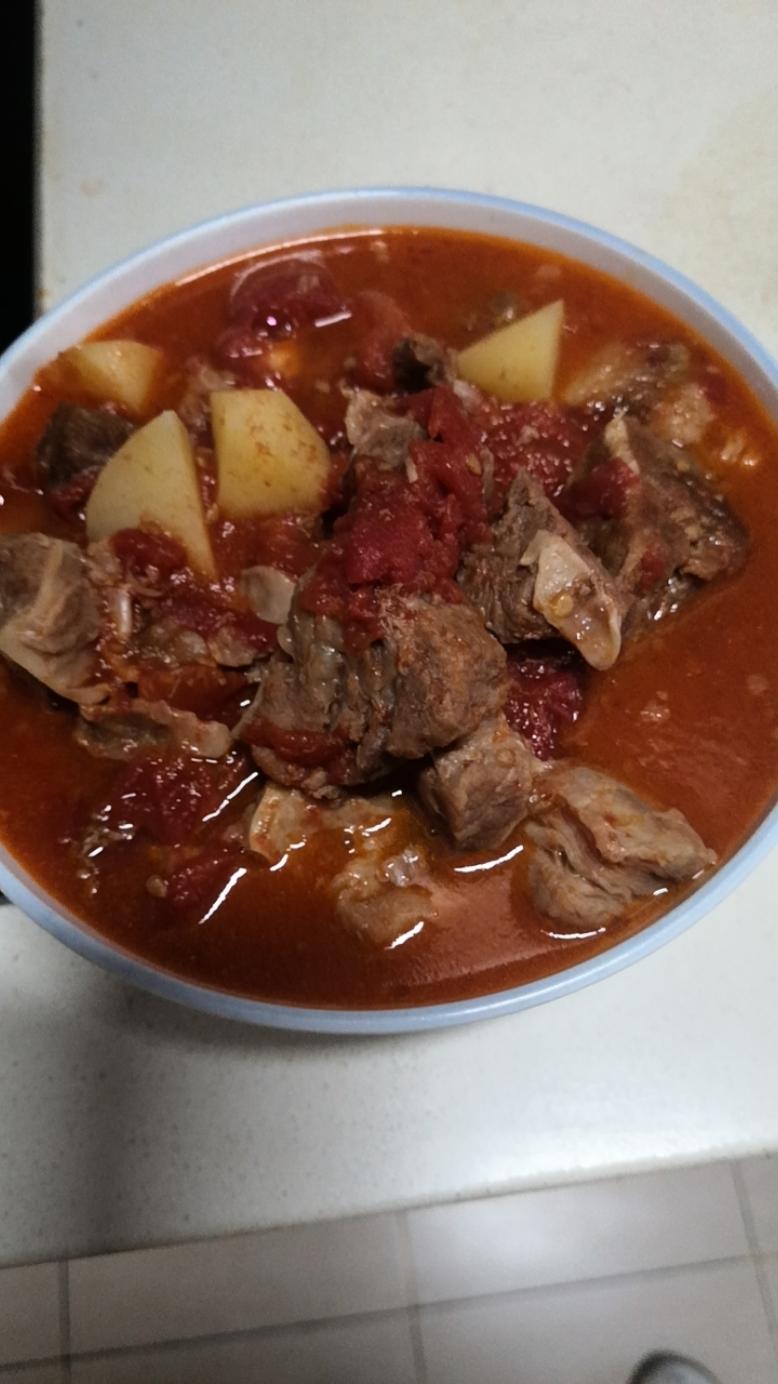 西红柿炖牛腩（牛肉）