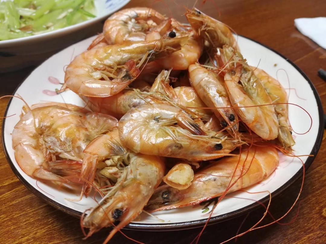 家庭版油爆虾 少油 简单易上手