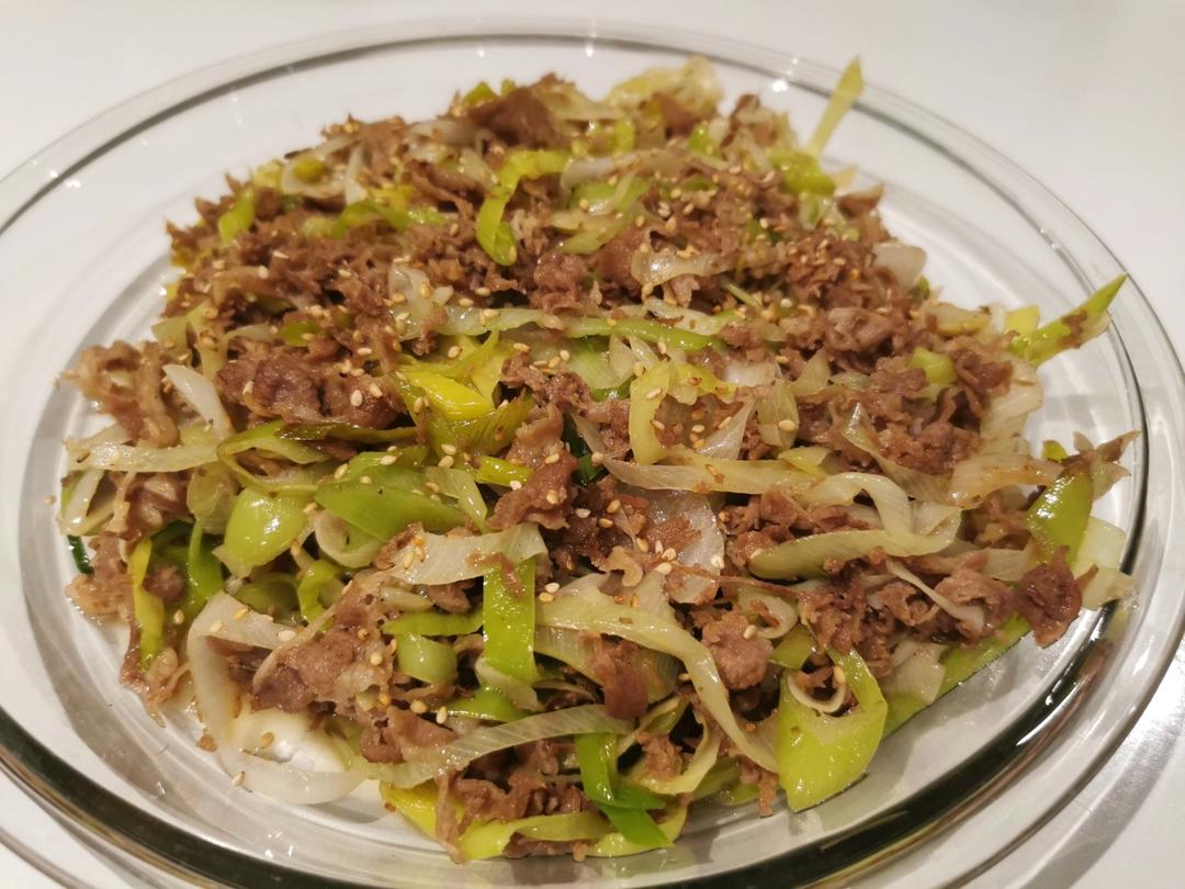 炒了20多年的葱爆羊肉