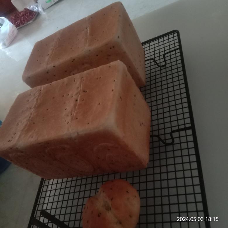 庞多米白吐司