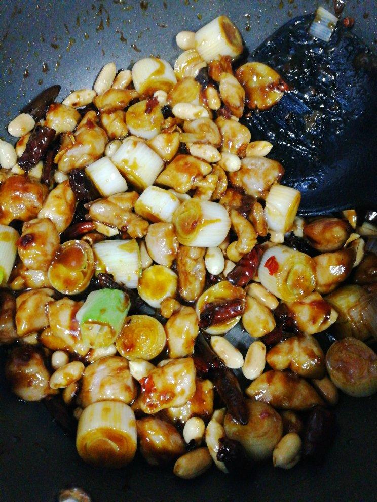 宫保鸡丁！最正宗最讲究的做法！