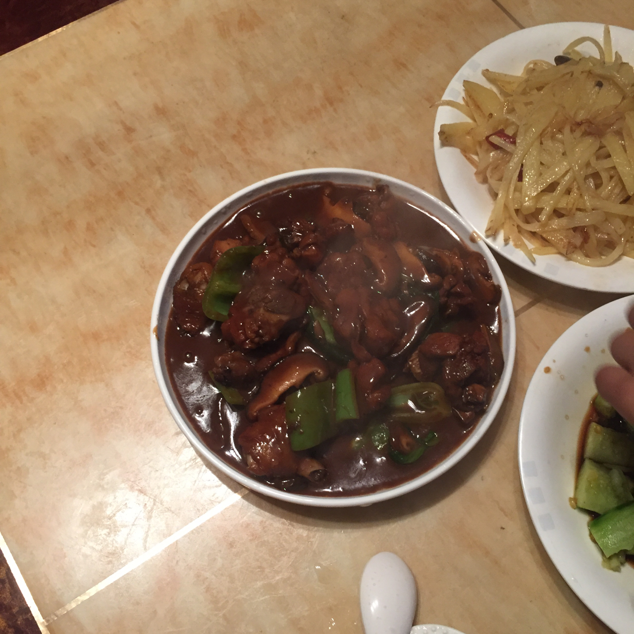 黄焖鸡
