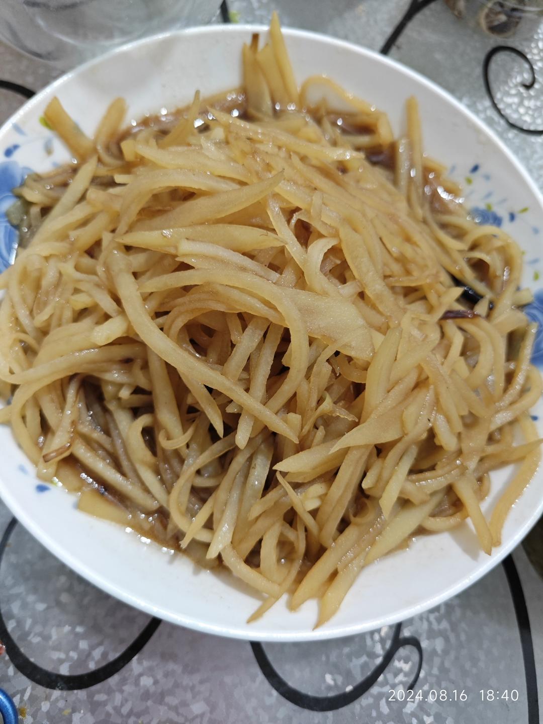 超级无敌下饭菜～酸辣土豆丝