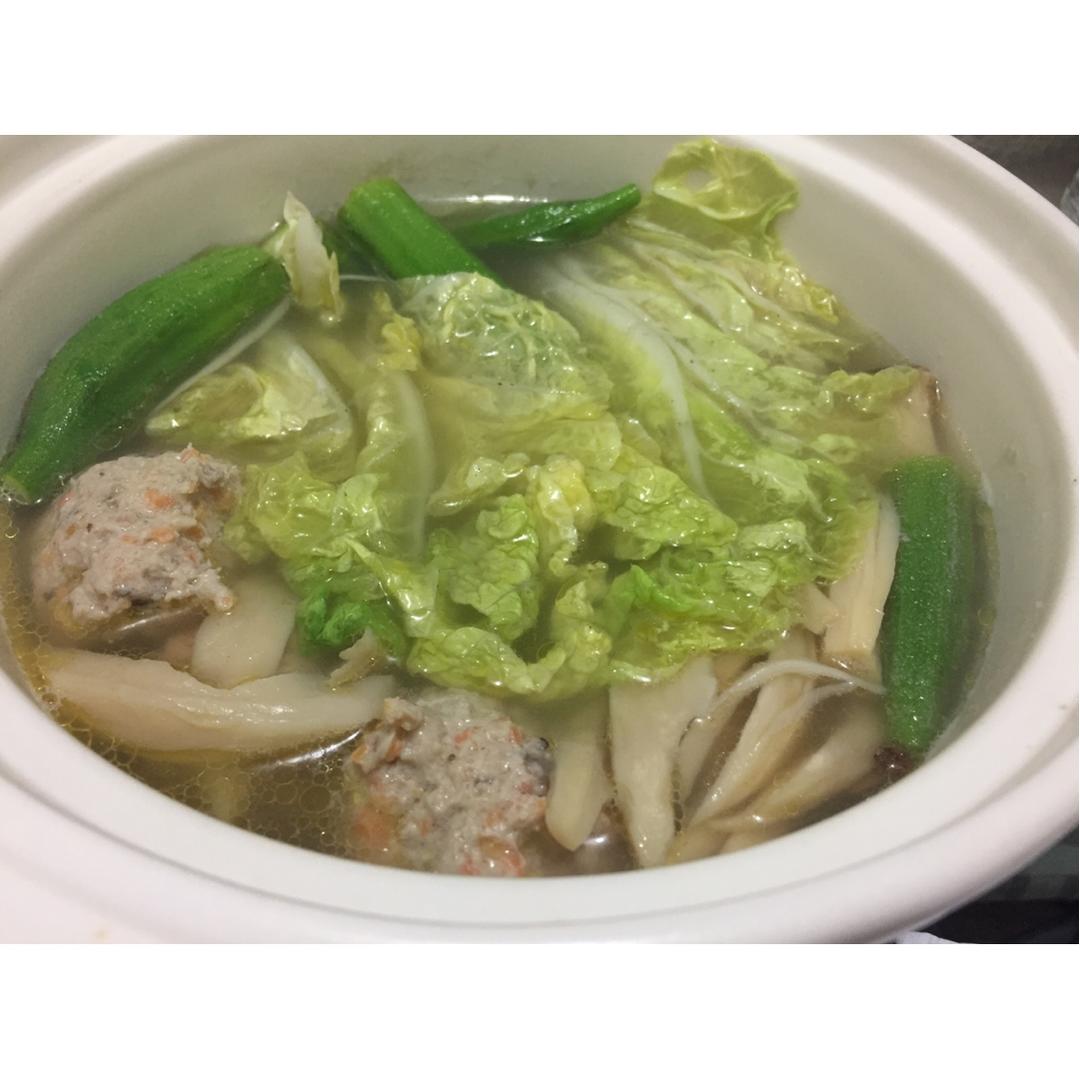 碧波蔬菜鸡肉丸