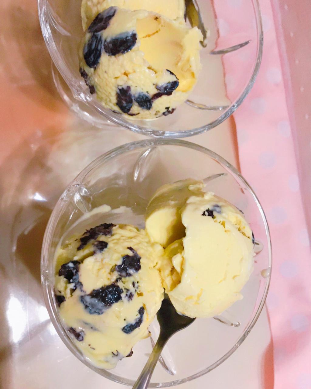 朗姆黑加仑冰淇淋 Rum Raisin Ice cream