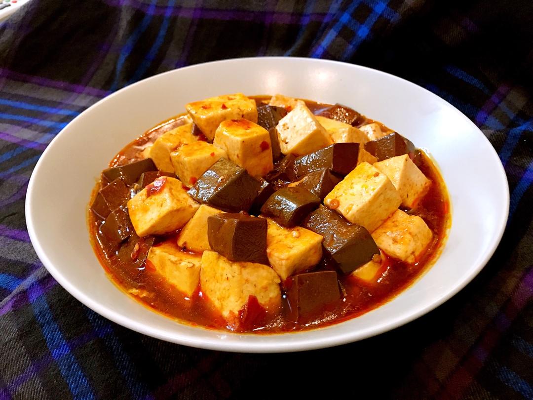 会飞的小驴做的鸳鸯豆腐——口感滑嫩,味道超好哦