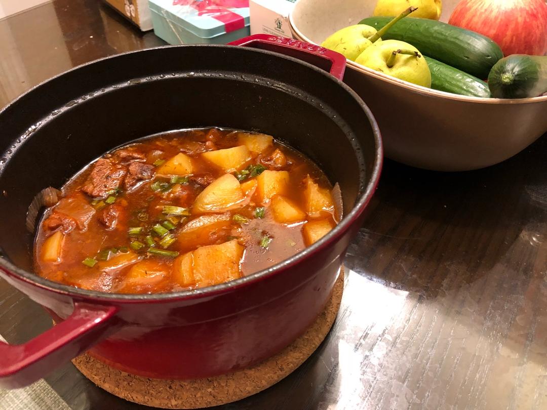 土豆炖牛肉