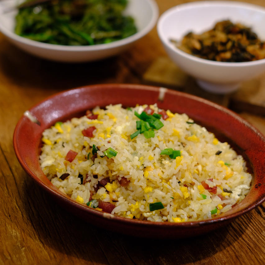 厨师长教你“蛋炒饭”如何做才好吃，答案都在这里面！