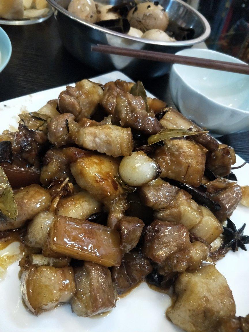 家常版香😋而不腻红烧肉
