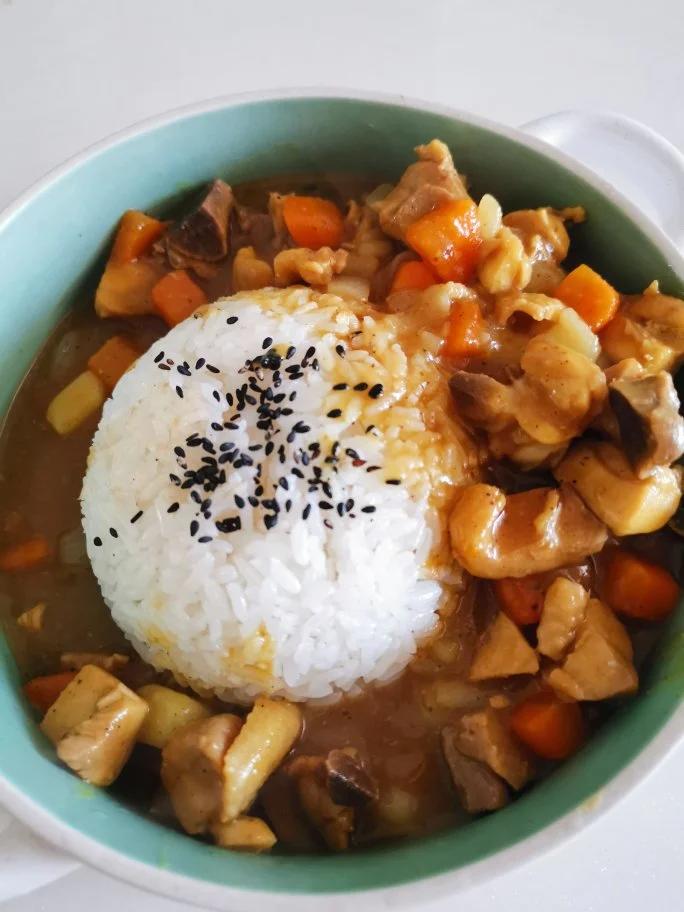 零失败日式咖喱鸡肉饭！！最正宗日本家庭做法！简单又好吃！