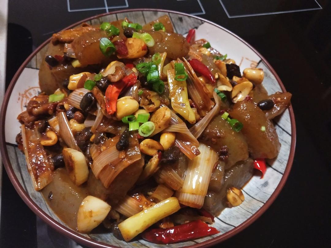 欧阳铁锤c做的爆炒魔芋块(超简单超好吃)
