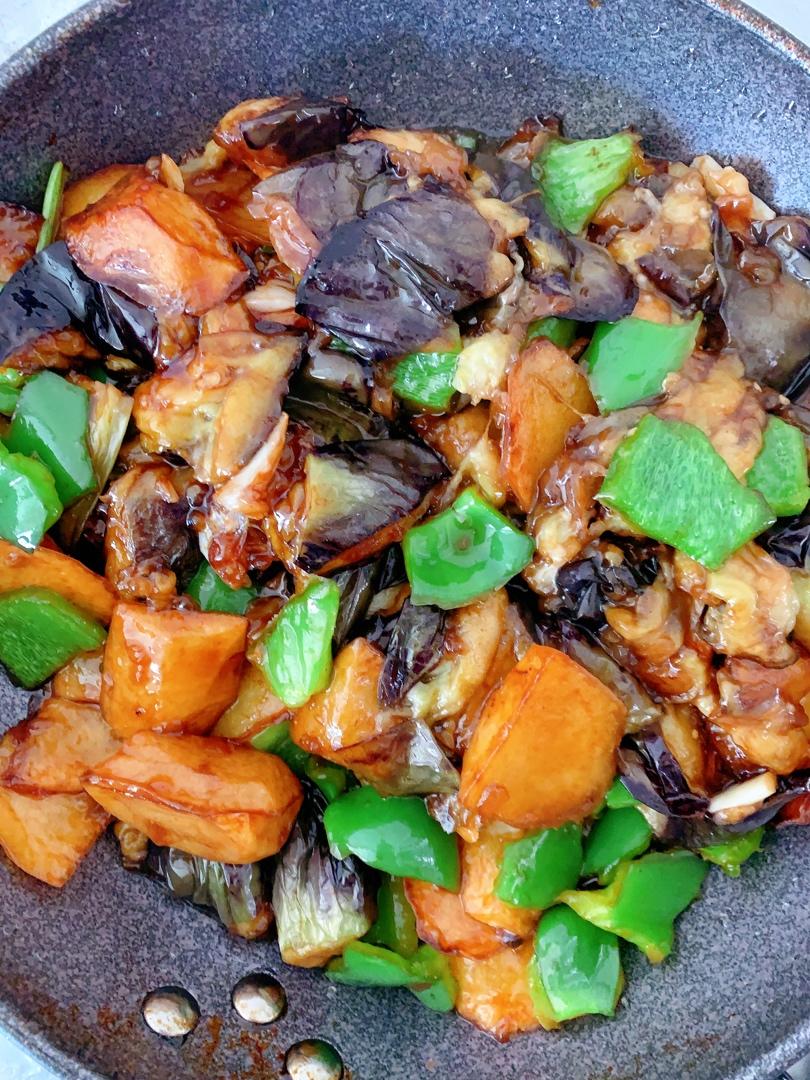 超级下饭的地三鲜