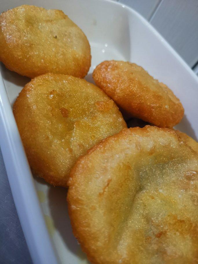 东北油炸糕（糯米粉豆沙馅儿）不翻车很简单