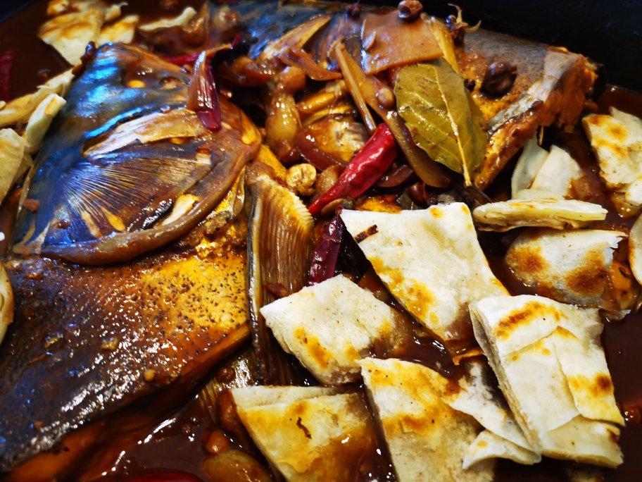 鱼头泡饼 炖鱼头（家庭版旺顺阁）