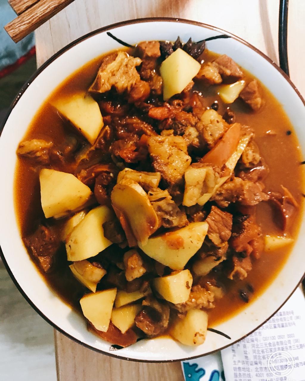 番茄土豆炖牛腩