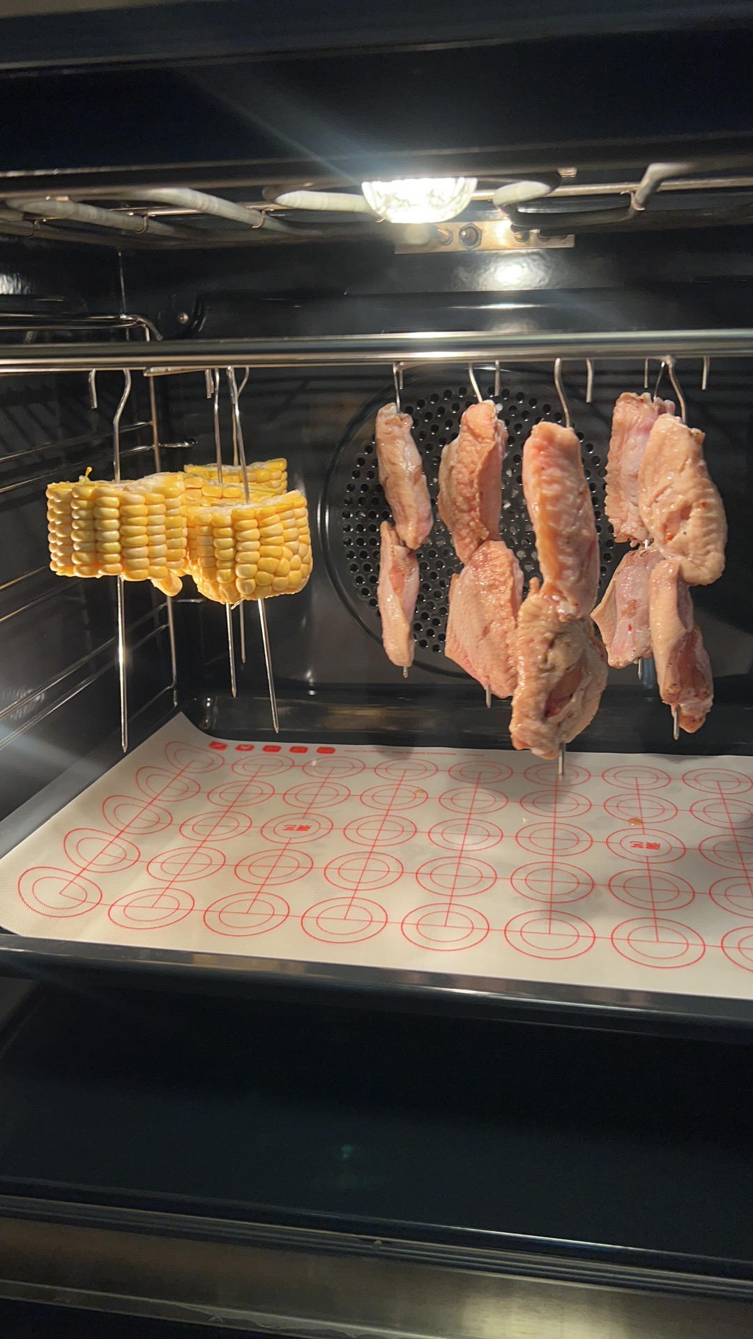 烤箱鸡翅/家里的调料随便放，只要腌过就好吃