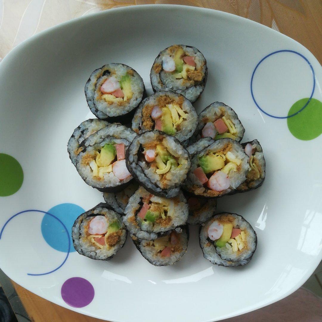 牛油果寿司