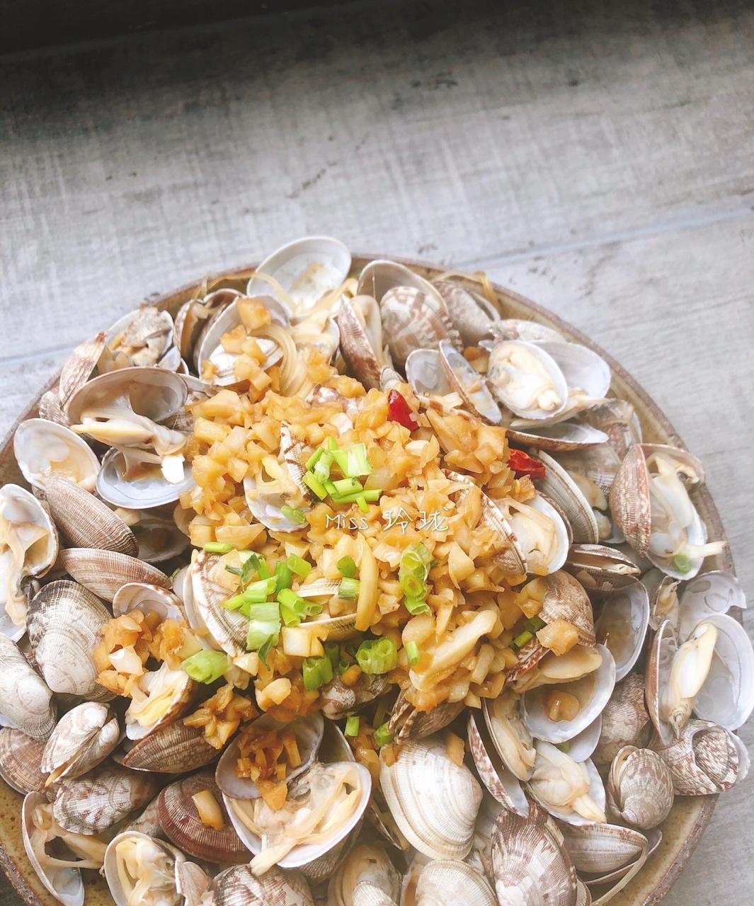 【蒜蓉粉丝蒸双鲜】