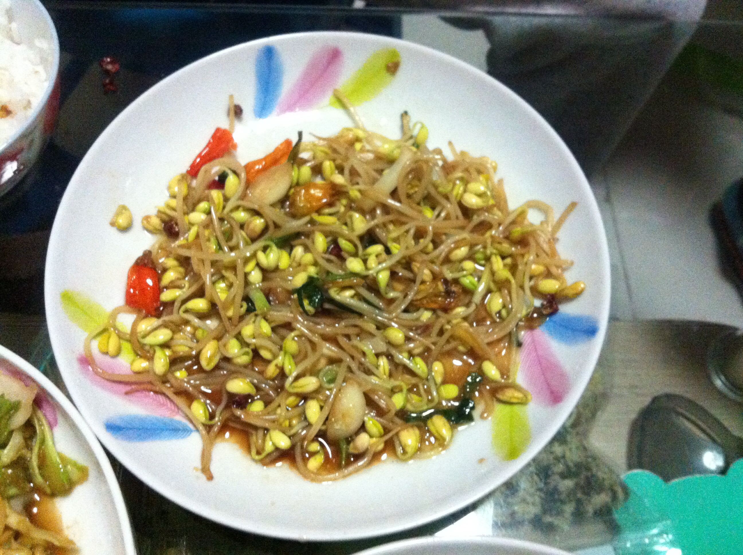 素炒黄豆芽