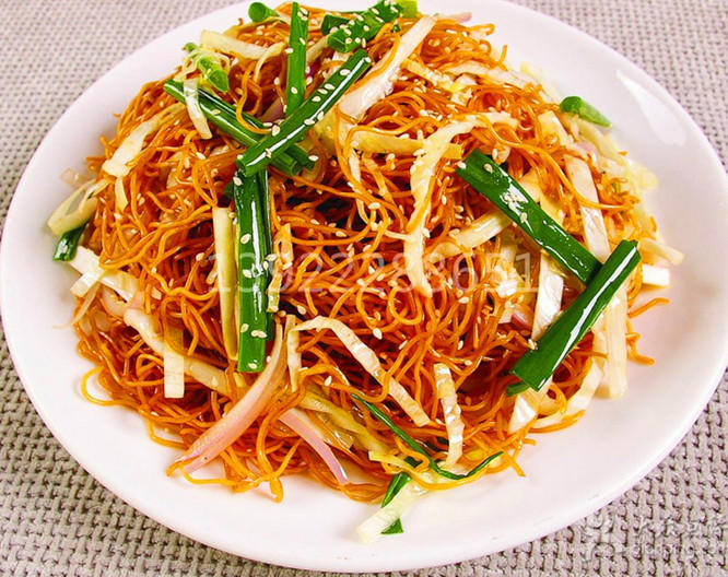豉油皇炒面Stir fried noodles with special soy sauce的做法