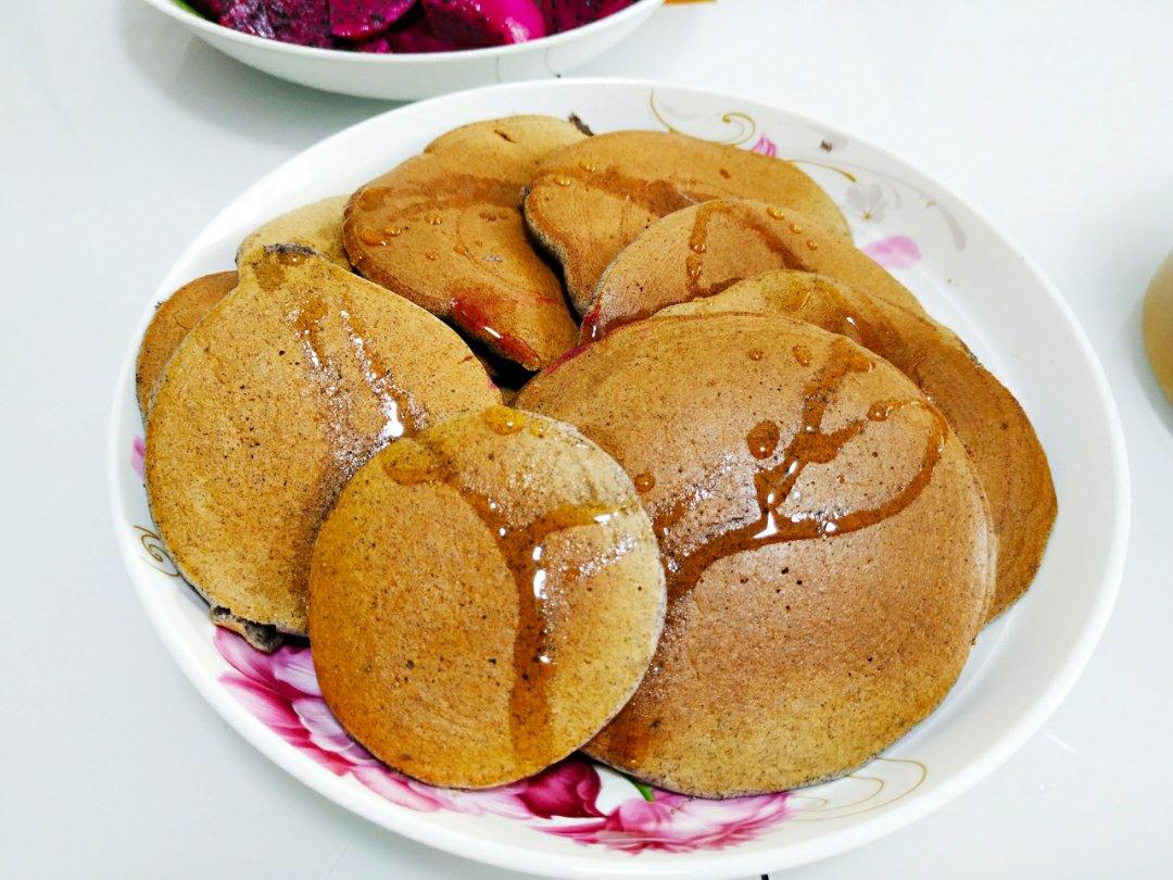 健康软噗噗黑米松饼