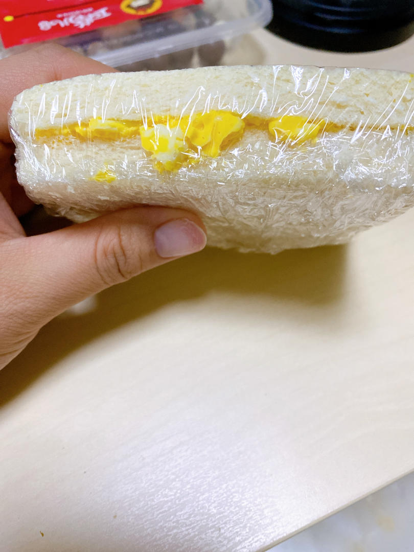 蛋黄酱三明治