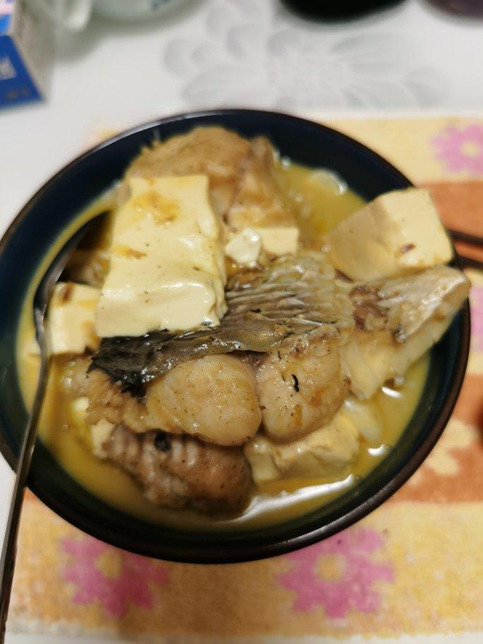 炖鲤鱼