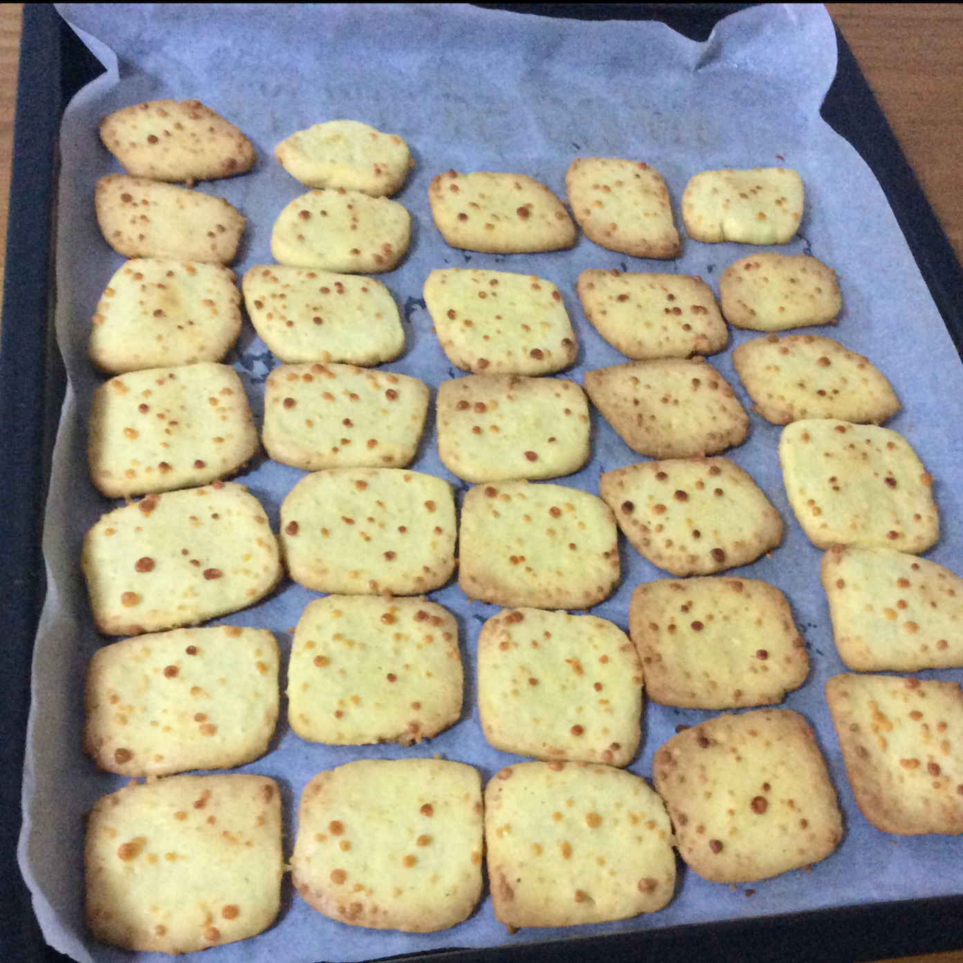 马苏里拉芝士咸味饼干