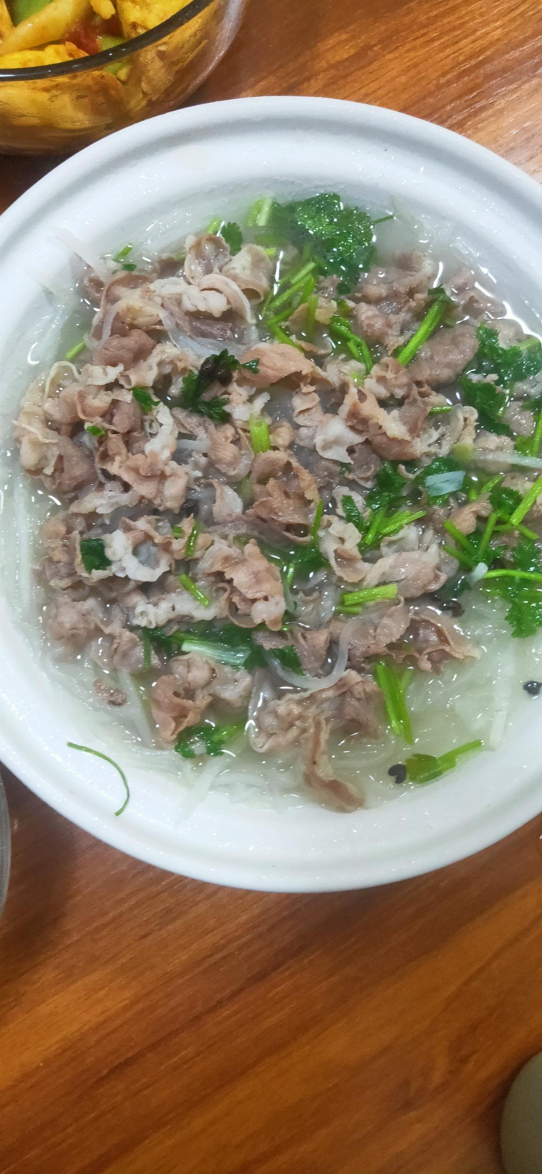 萝卜丝汆羊肉片