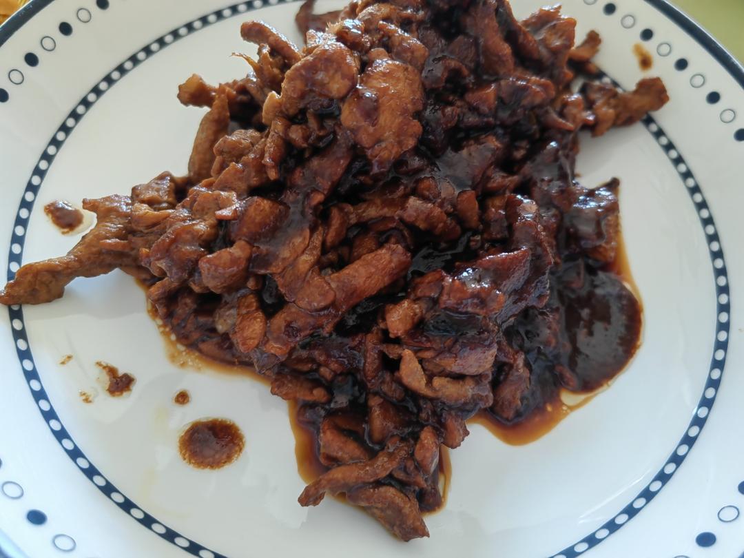 京酱肉丝