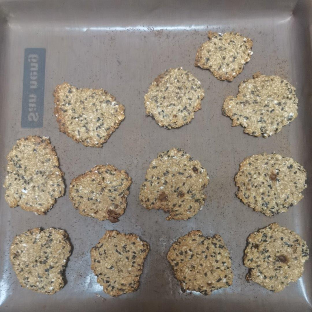 越嚼越香的代餐燕麦饼干！低糖咸甜口！超简单！