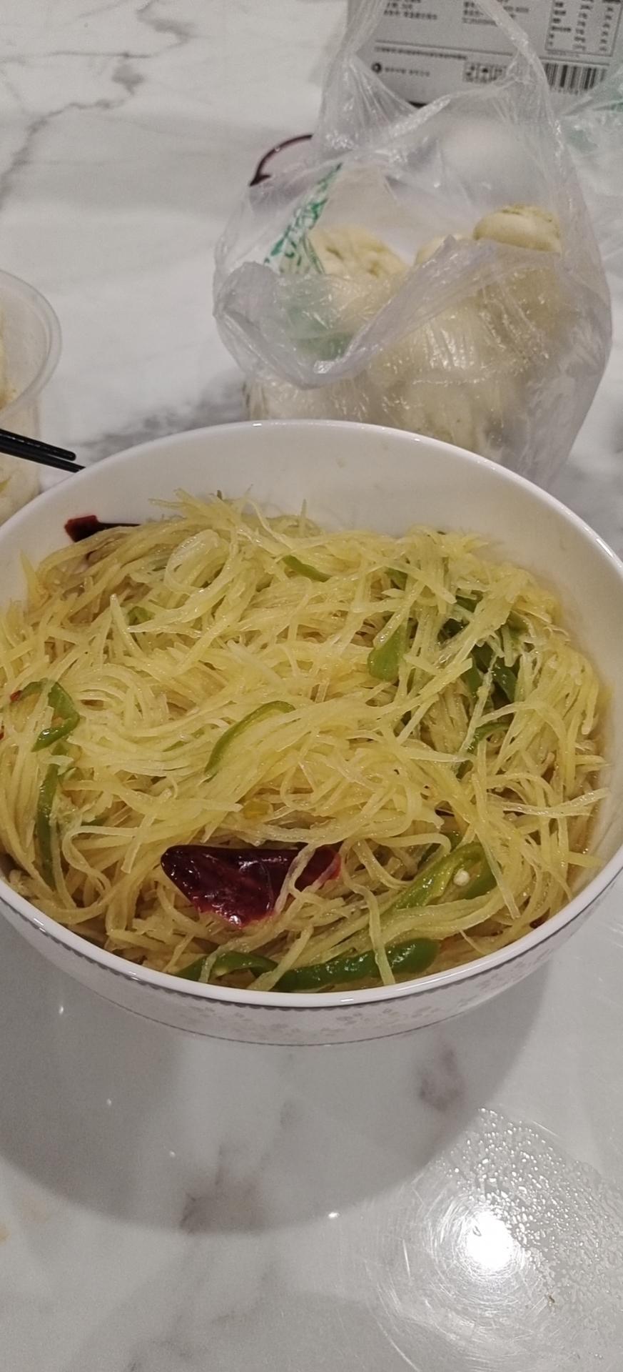 酸辣土豆丝的家常做法 超级下饭