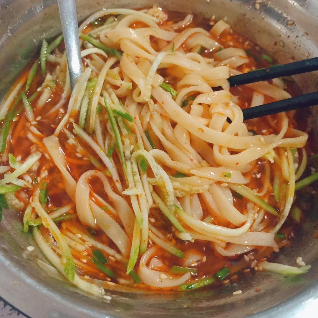 【酸汤面】嘹咂咧