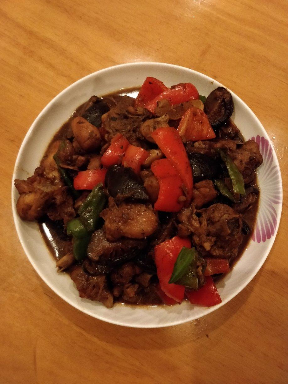 拌饭更好吃的黄焖鸡