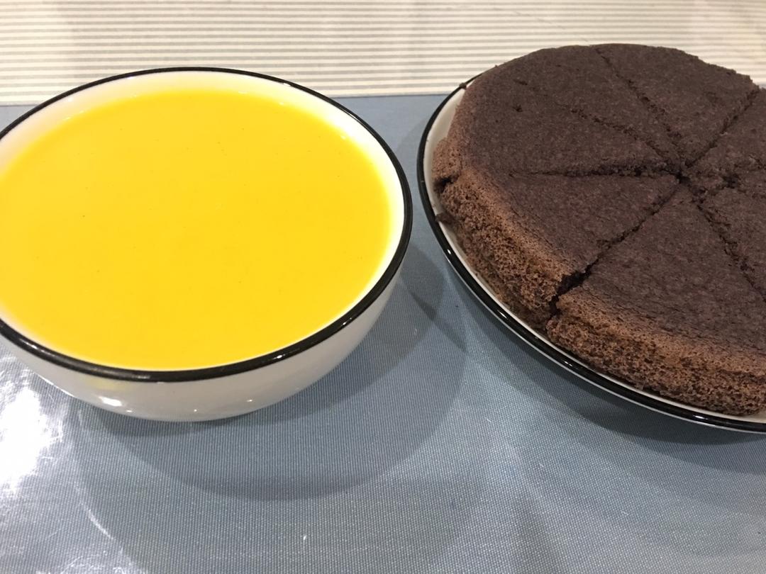 黑米蒸糕
