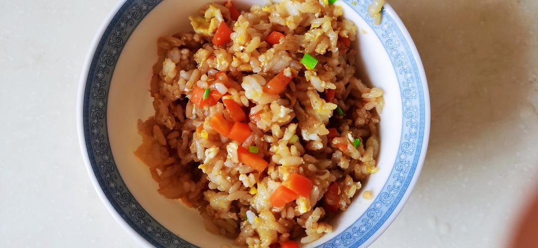 好吃到停不下来的酱油蛋炒饭