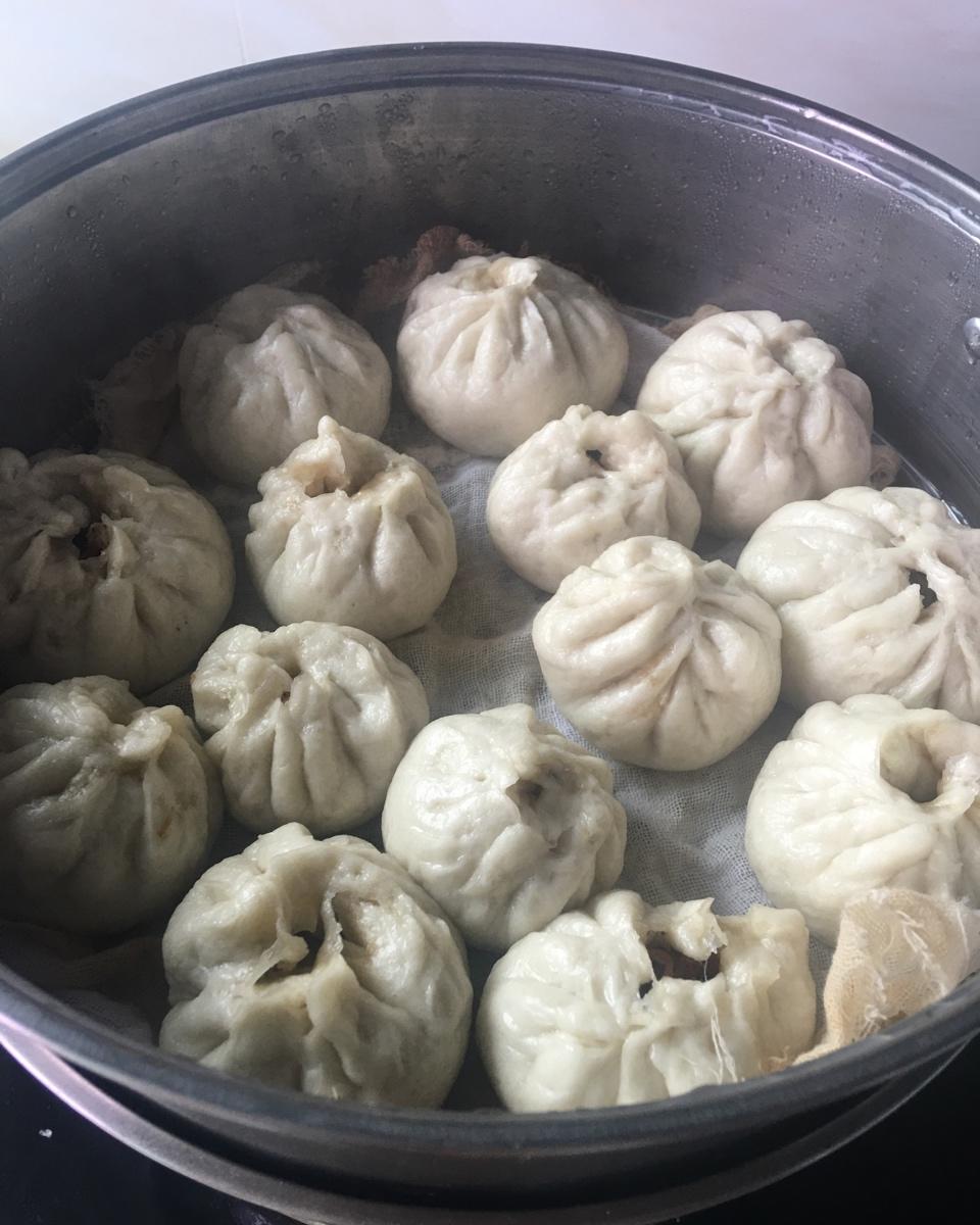 胡萝卜木耳鸡蛋素包子