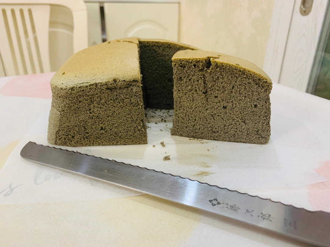 养生黑芝麻古早蛋糕