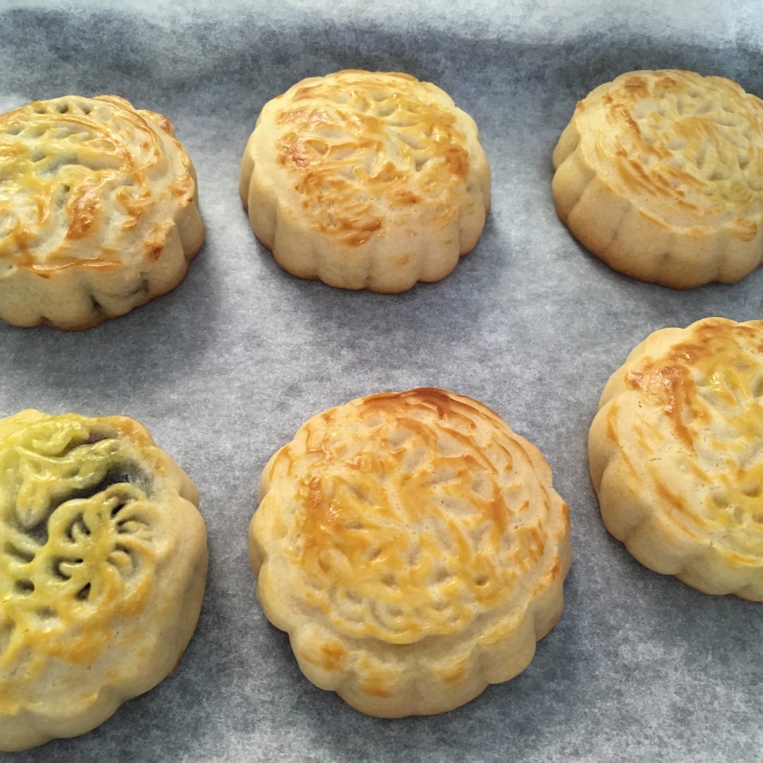 让新手也可以做出完美的广式豆沙蛋黄月饼