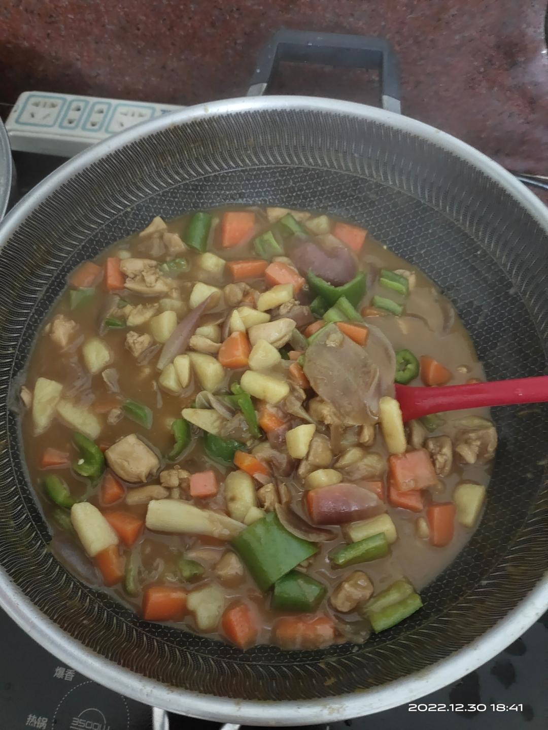 土豆咖喱鸡肉