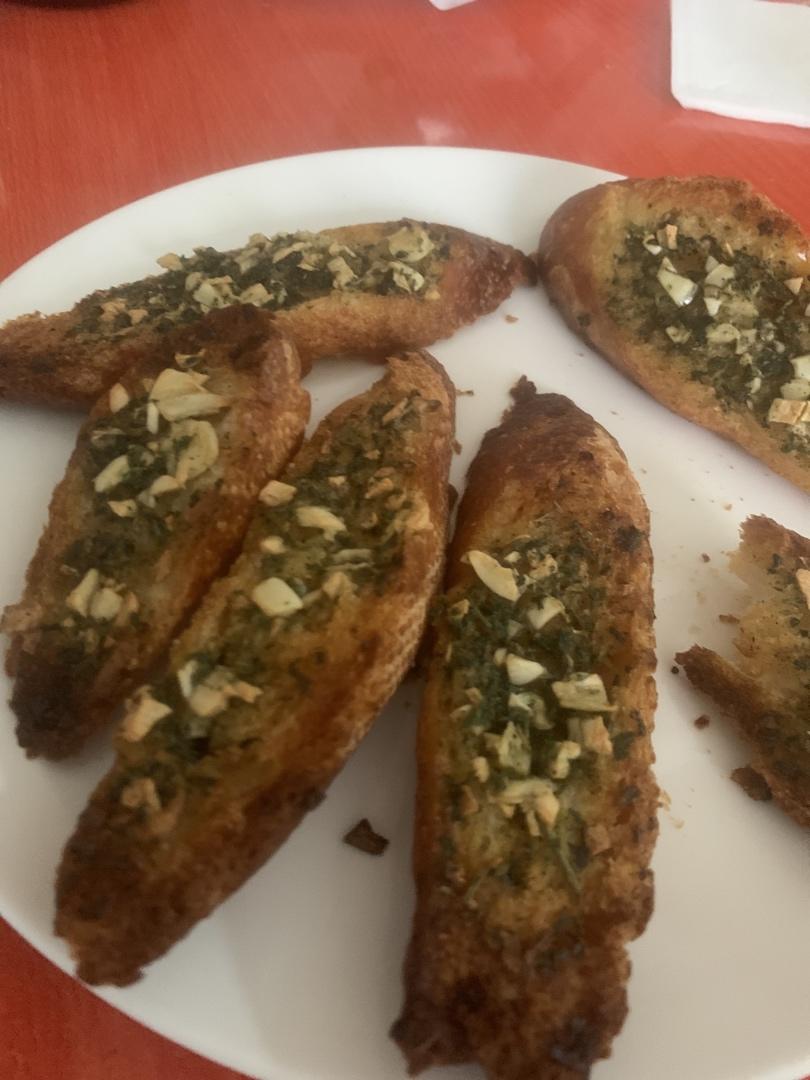 法式蒜香面包