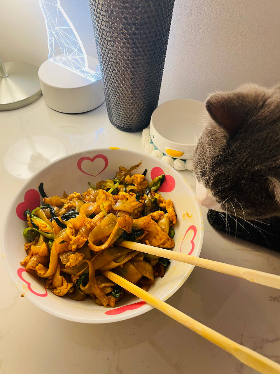 路边摊的炒河粉