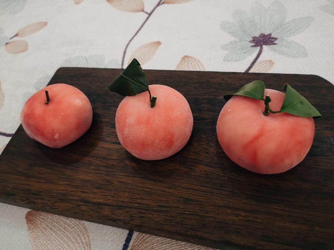 复制jn甜品的黑芝麻雪媚娘