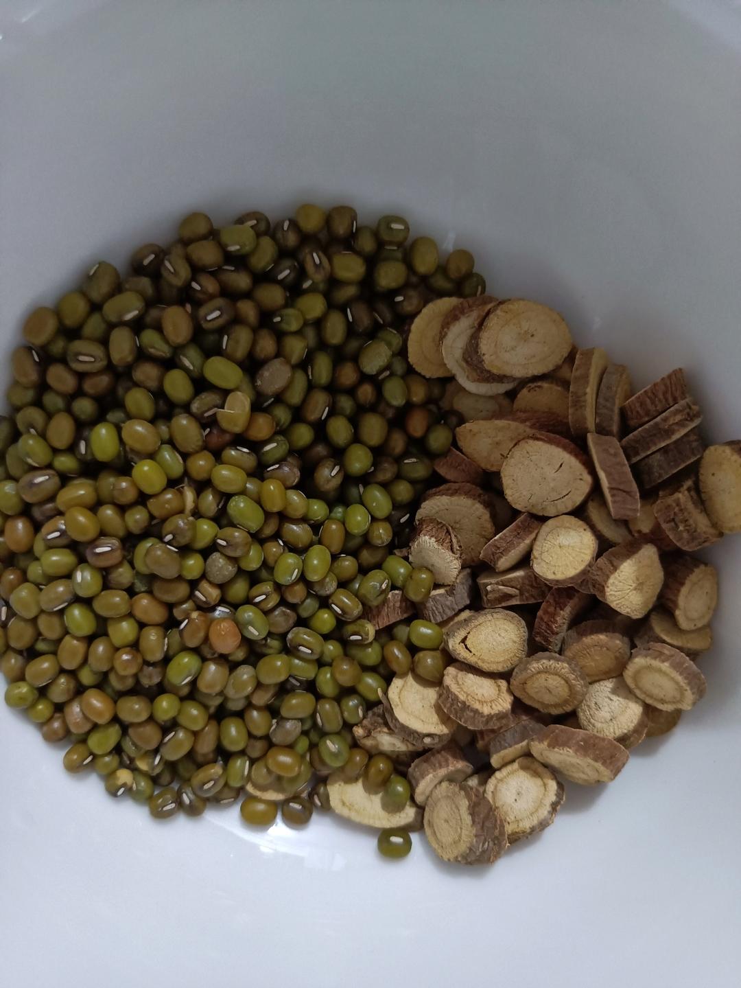 碗蒸糯米鸡【4月北鼎养生壶食谱】