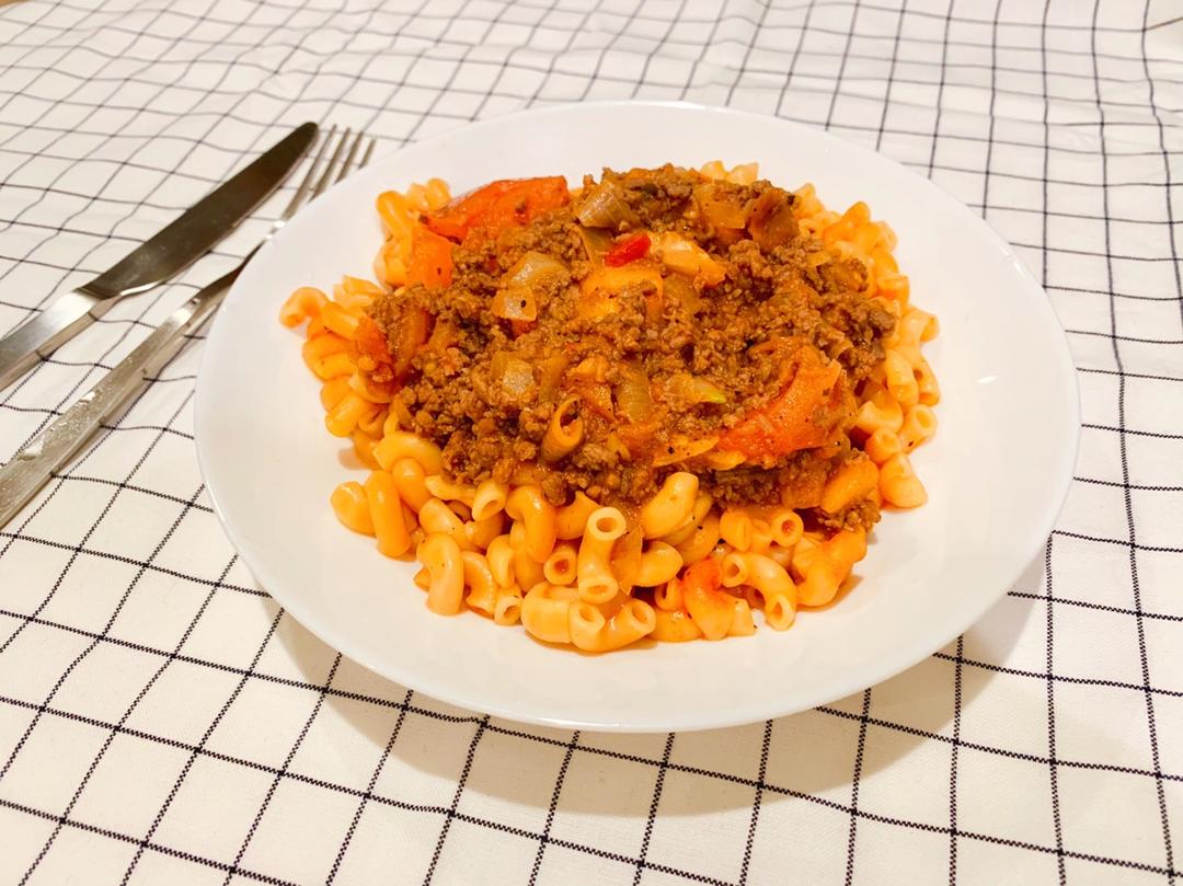 番茄肉酱通心粉