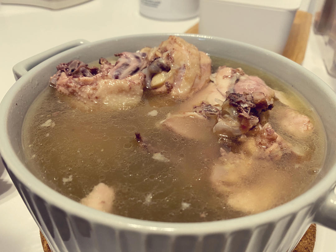 鲜美无敌：清炖鸡汤🐔