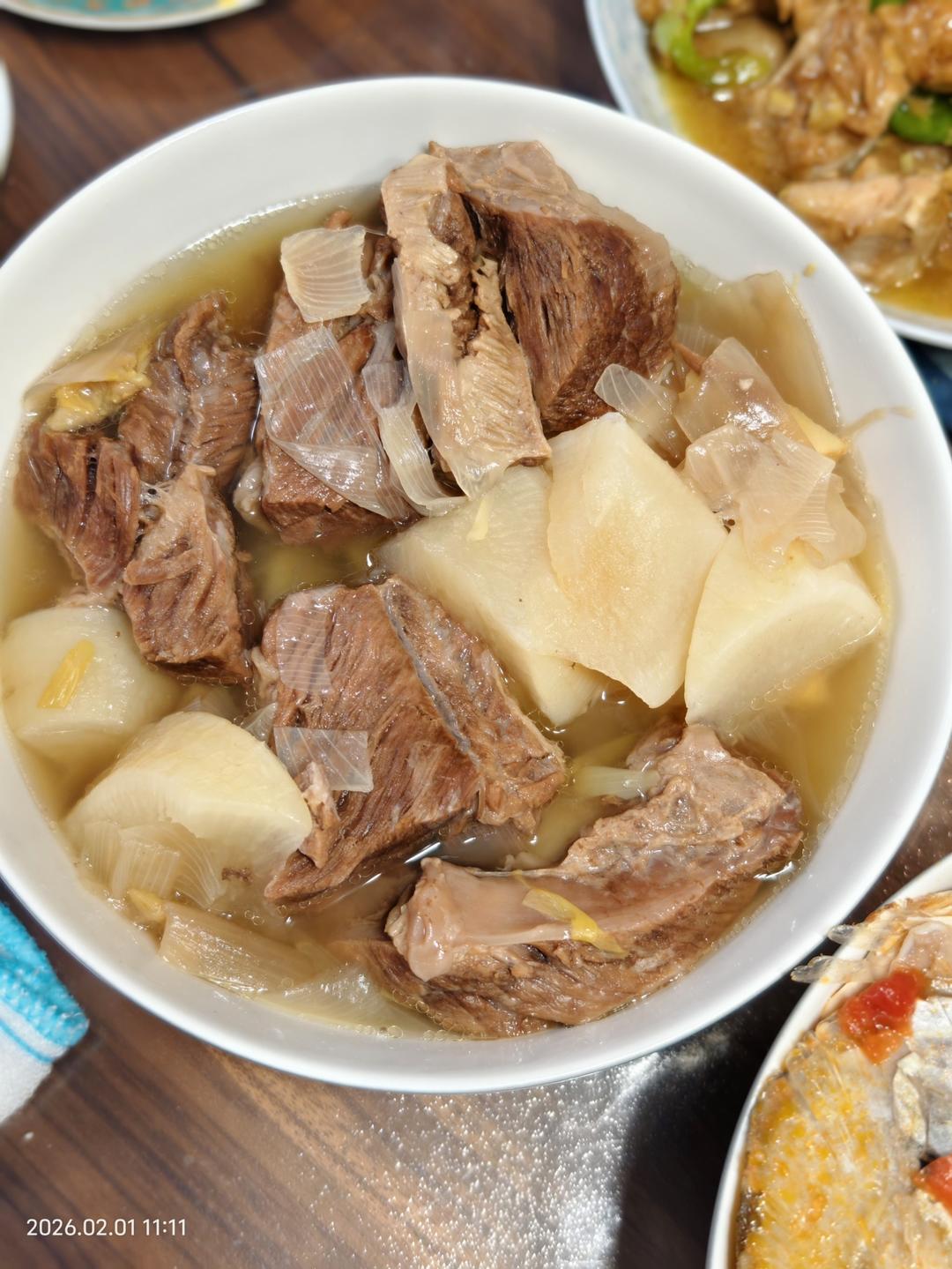 萝卜清炖牛肋条