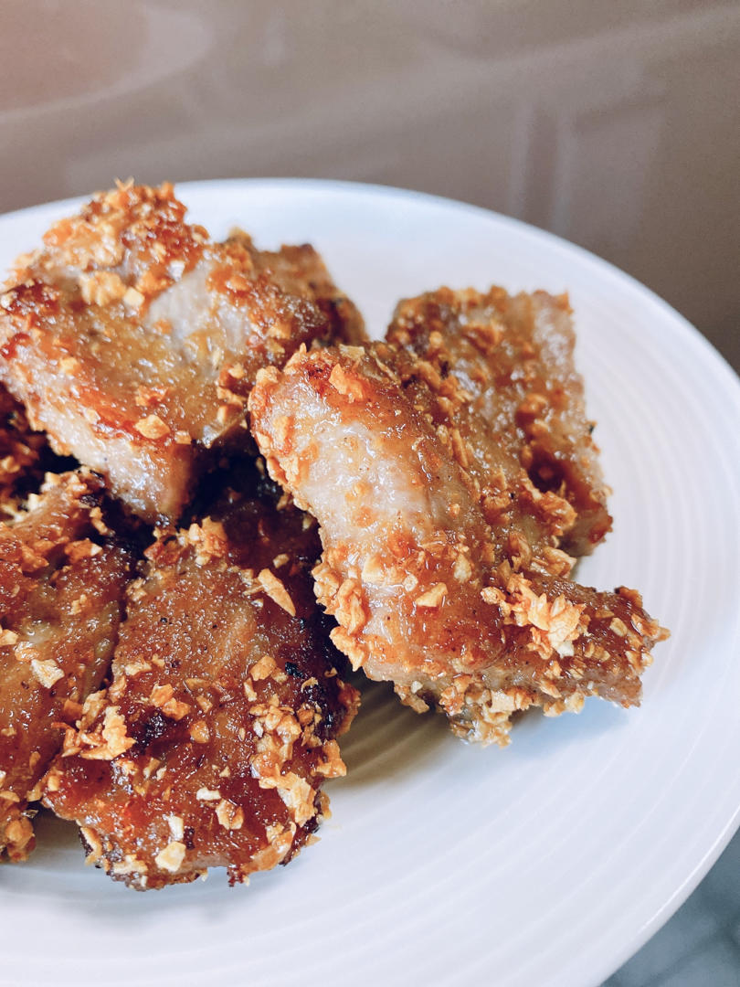 金牌蒜香排骨