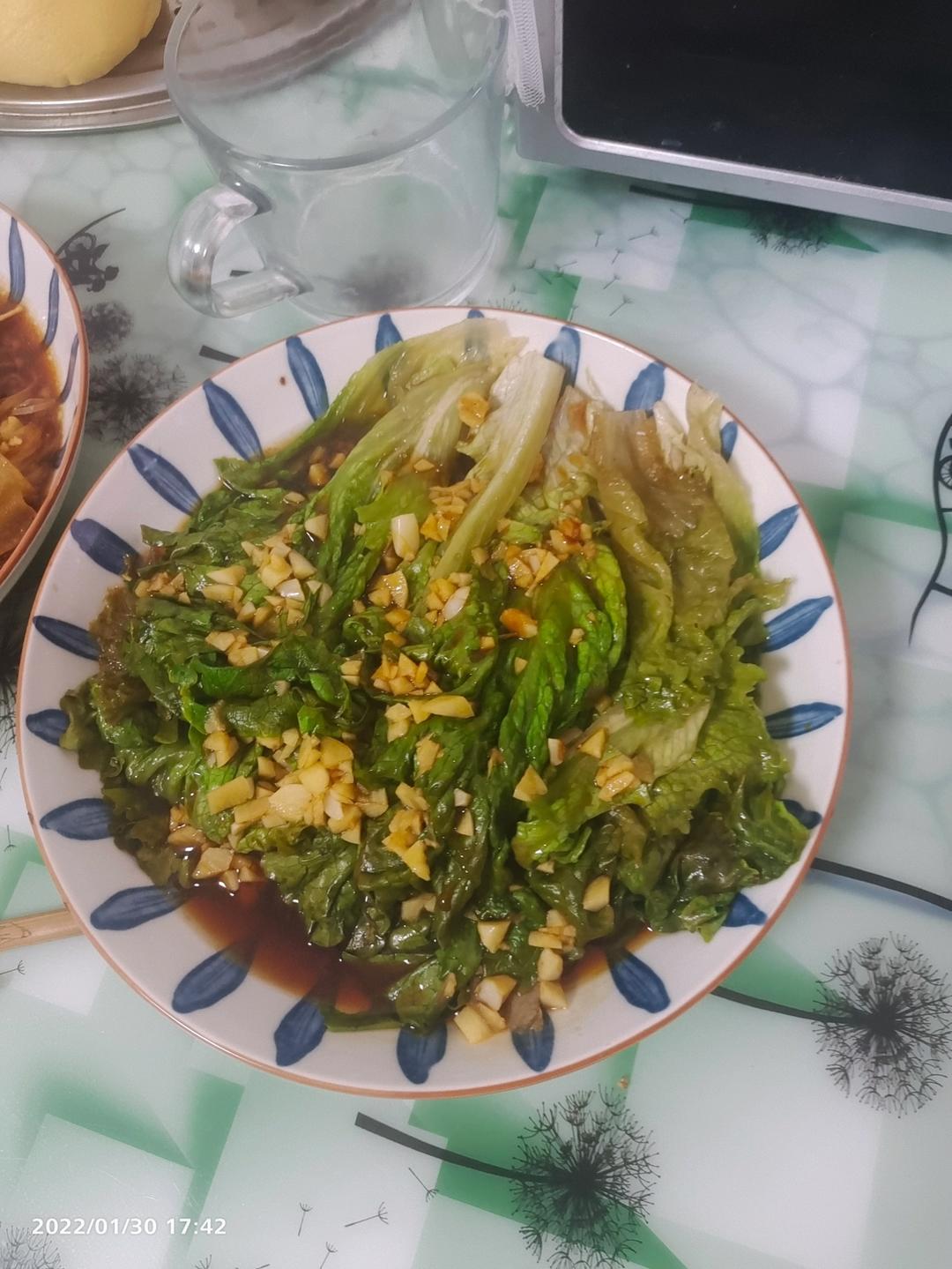 白灼生菜
