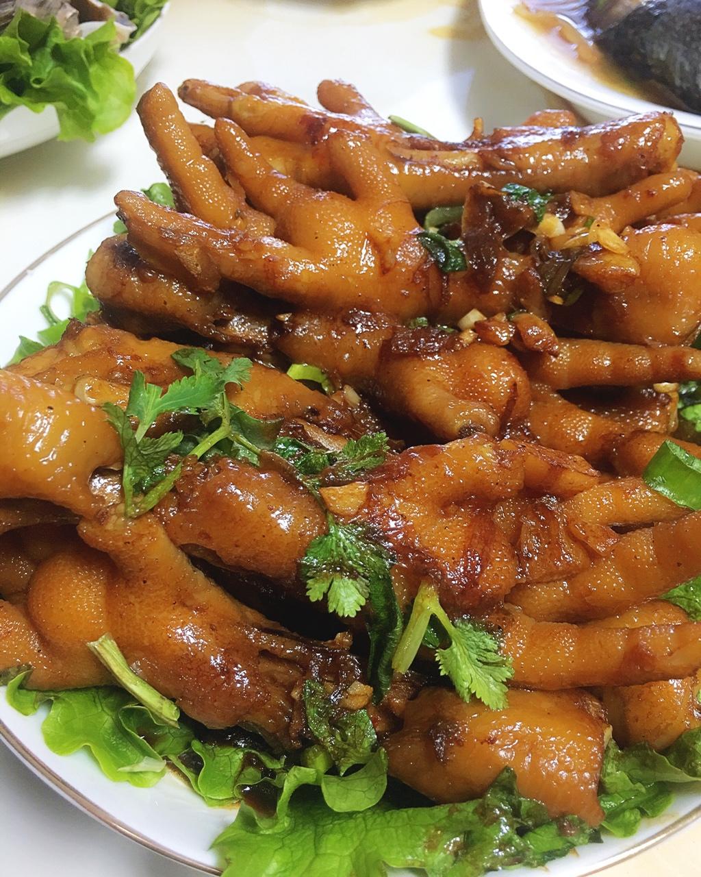 秘制红烧鸡爪